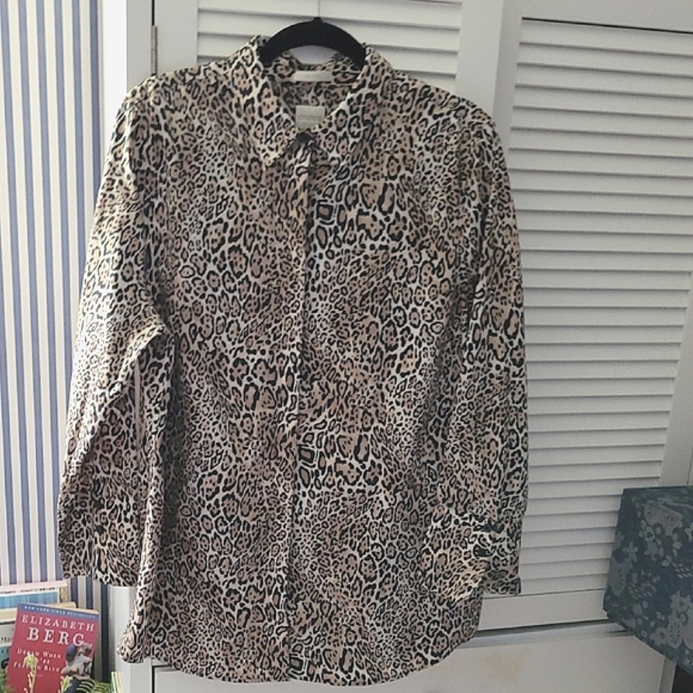 Chico's Animal Print No Iron Tunic. Camel, Black On Tan 3=16/XL